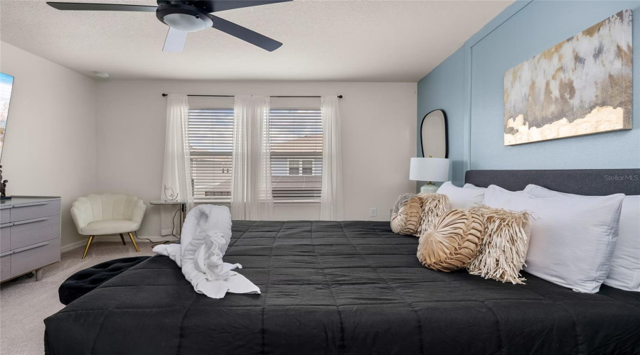 Davenport, Florida 33897, 5 Bedroom Bedrooms, ,4 Bathroombathrooms,Residential,For Sale,Lana,0,Mfro6439320