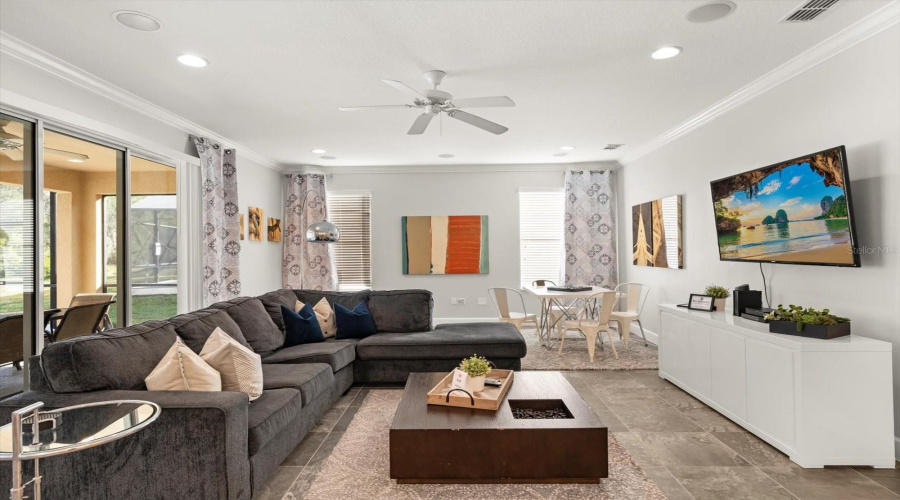 Davenport, Florida 33837, 6 Bedroom Bedrooms, ,5 Bathroombathrooms,Residential,For Sale,Orange Cosmos,0,Mfro6440060