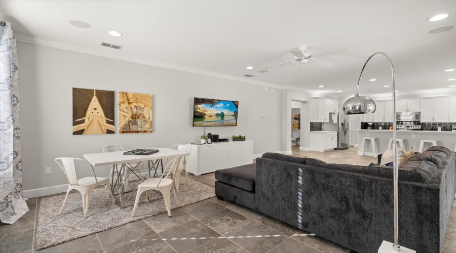 Davenport, Florida 33837, 6 Bedroom Bedrooms, ,5 Bathroombathrooms,Residential,For Sale,Orange Cosmos,0,Mfro6440060