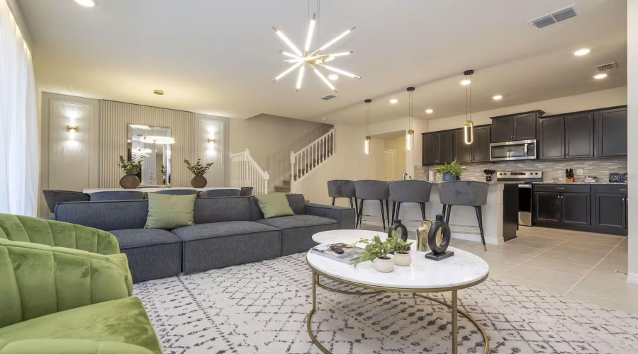 Davenport, Florida 33897, 5 Bedroom Bedrooms, ,4 Bathroombathrooms,Residential,For Sale,Lana,0,Mfro6266112