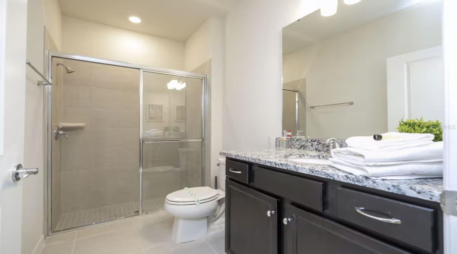 Davenport, Florida 33897, 5 Bedroom Bedrooms, ,4 Bathroombathrooms,Residential,For Sale,Lana,0,Mfro6266112