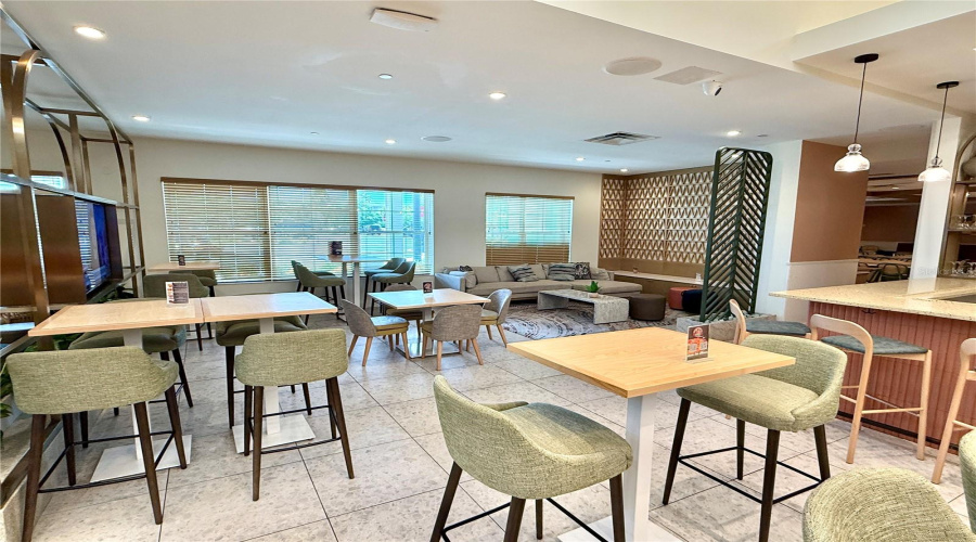 Kissimmee, Florida 34747, 2 Bedroom Bedrooms, ,2 Bathroombathrooms,Residential,For Sale,Sunset Walk,0,Mfro6349174