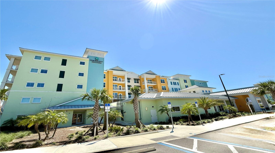 Kissimmee, Florida 34747, 2 Bedroom Bedrooms, ,2 Bathroombathrooms,Residential,For Sale,Sunset Walk,0,Mfro6349174