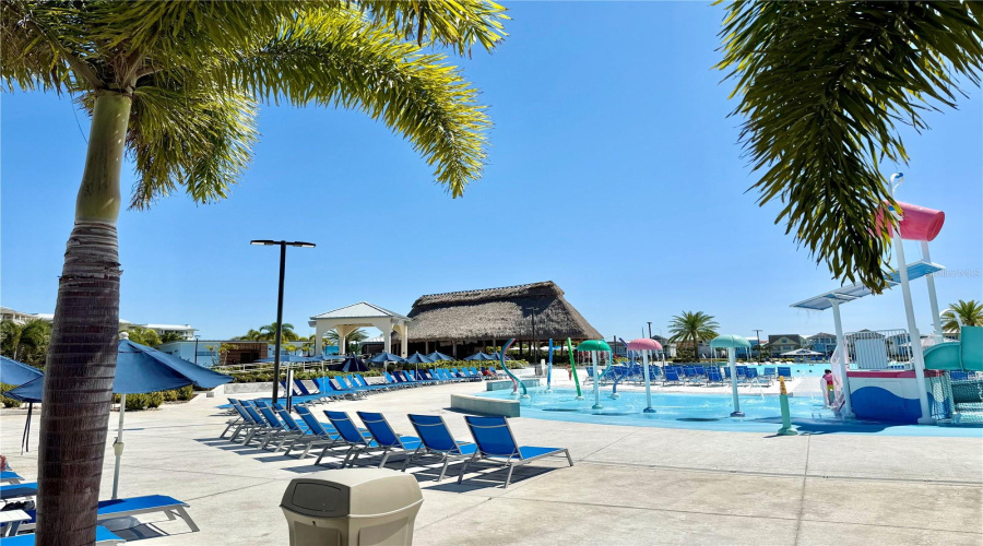 Kissimmee, Florida 34747, 2 Bedroom Bedrooms, ,2 Bathroombathrooms,Residential,For Sale,Sunset Walk,0,Mfro6349174