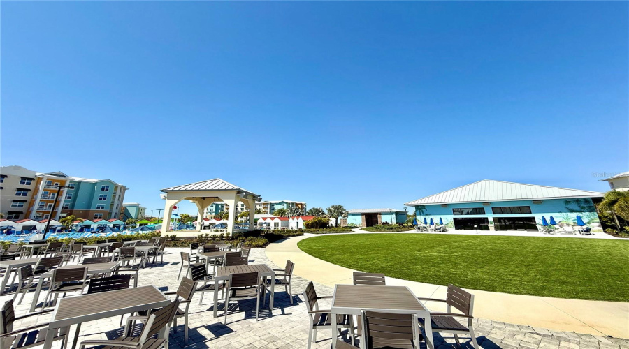 Kissimmee, Florida 34747, 2 Bedroom Bedrooms, ,2 Bathroombathrooms,Residential,For Sale,Sunset Walk,0,Mfro6349174