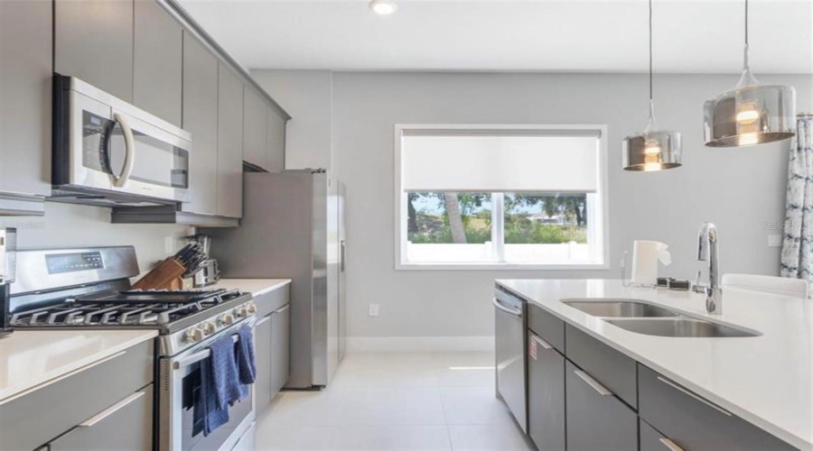 Reunion, Florida 34747, 3 Bedroom Bedrooms, ,2 Bathroombathrooms,Residential,For Sale,Sandy Ridge,0,Mfrs5122215