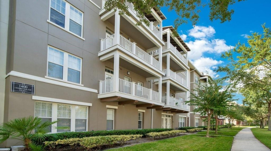 Celebration, Florida 34747, 2 Bedroom Bedrooms, ,2 Bathroombathrooms,Residential,For Sale,Celebration Ave,0,Mfro6294067