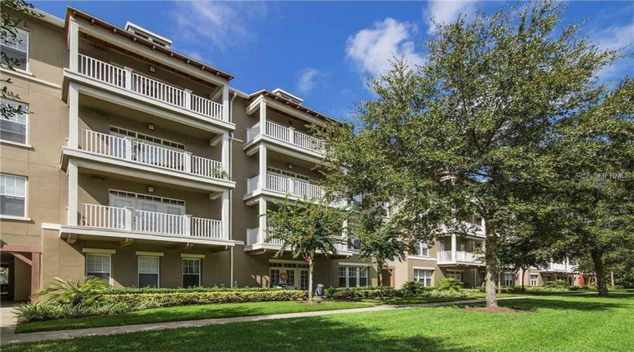 Celebration, Florida 34747, 2 Bedroom Bedrooms, ,2 Bathroombathrooms,Residential,For Sale,Celebration Ave,0,Mfro6294067