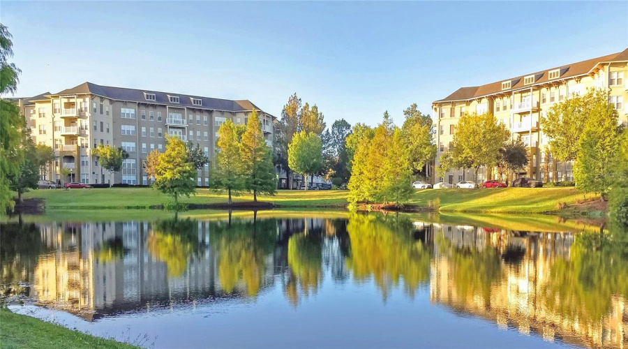 Celebration, Florida 34747, 2 Bedroom Bedrooms, ,2 Bathroombathrooms,Residential,For Sale,Celebration Ave,0,Mfro6294067