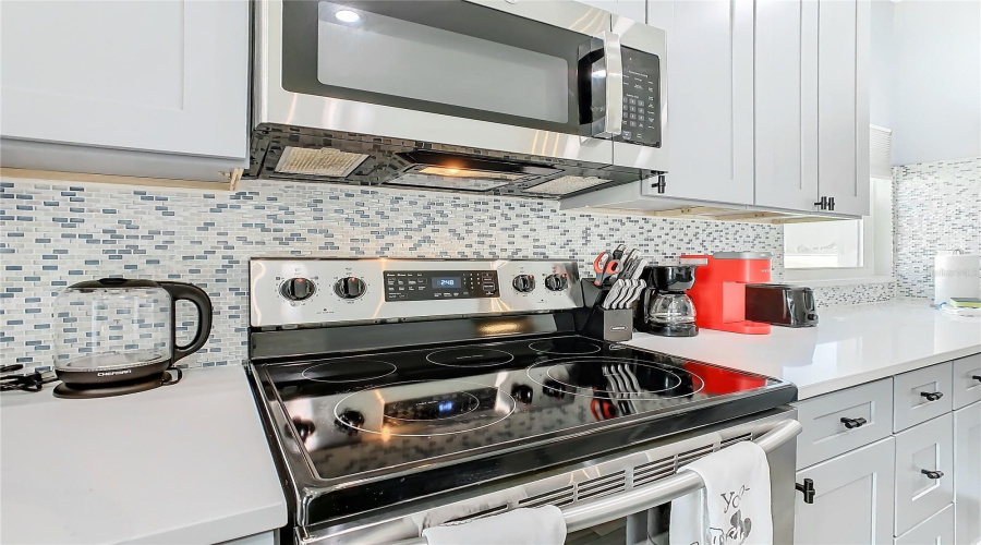 Kissimmee, Florida 34747, 4 Bedroom Bedrooms, ,2 Bathroombathrooms,Residential,For Sale,King Palm,0,Mfro6391549