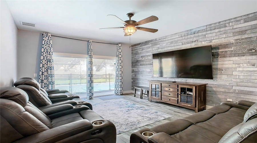 Kissimmee, Florida 34747, 4 Bedroom Bedrooms, ,2 Bathroombathrooms,Residential,For Sale,King Palm,0,Mfro6391549