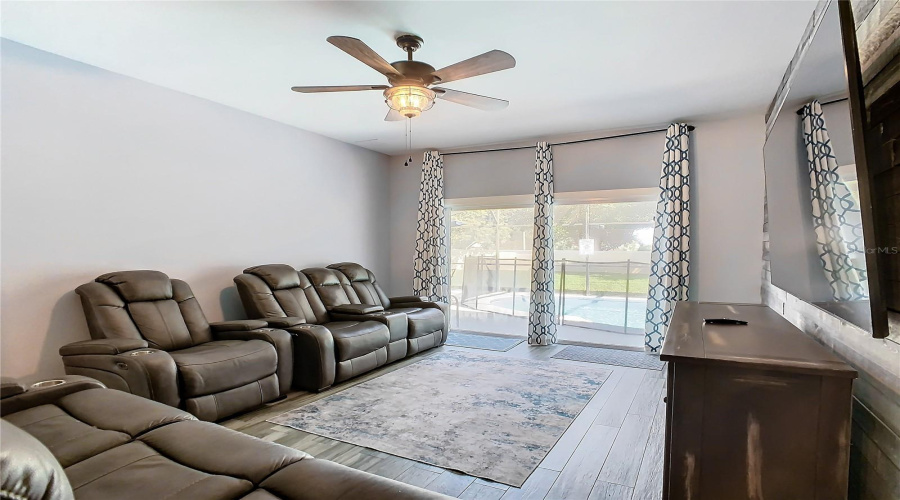Kissimmee, Florida 34747, 4 Bedroom Bedrooms, ,2 Bathroombathrooms,Residential,For Sale,King Palm,0,Mfro6391549