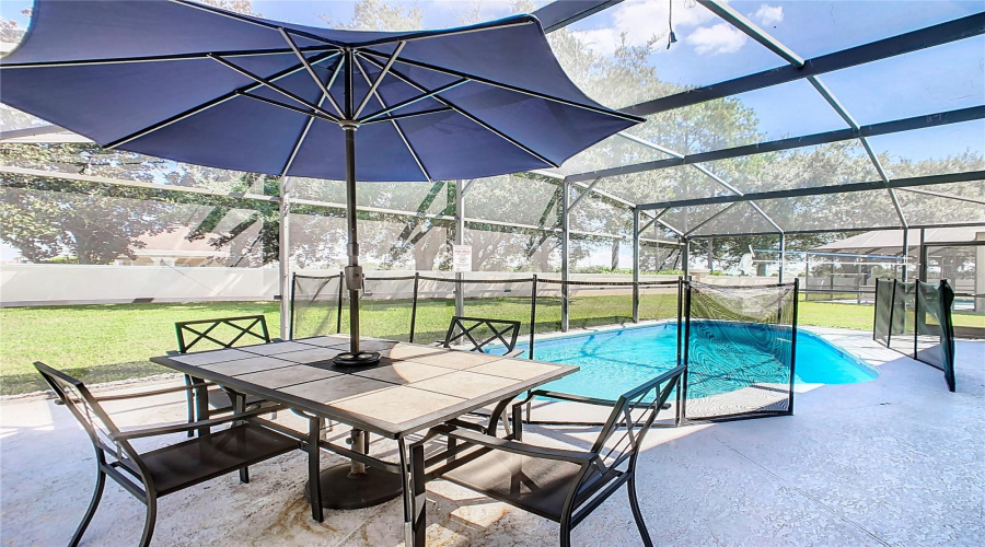 Kissimmee, Florida 34747, 4 Bedroom Bedrooms, ,2 Bathroombathrooms,Residential,For Sale,King Palm,0,Mfro6391549