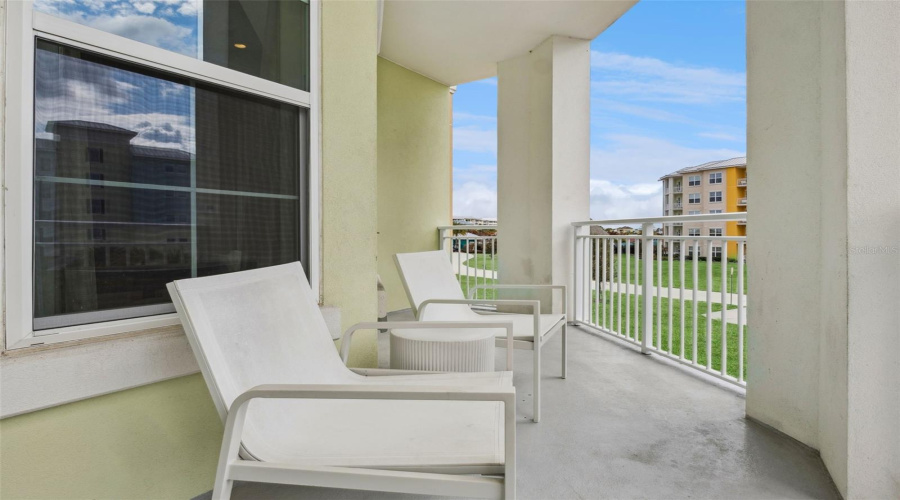 Kissimmee, Florida 34747, 2 Bedroom Bedrooms, ,2 Bathroombathrooms,Residential,For Sale,Sunset Walk,0,Mfrs5141552