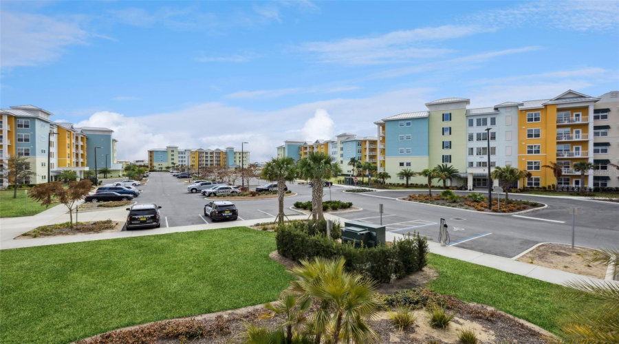 Kissimmee, Florida 34747, 2 Bedroom Bedrooms, ,2 Bathroombathrooms,Residential,For Sale,Sunset Walk,0,Mfrs5141552