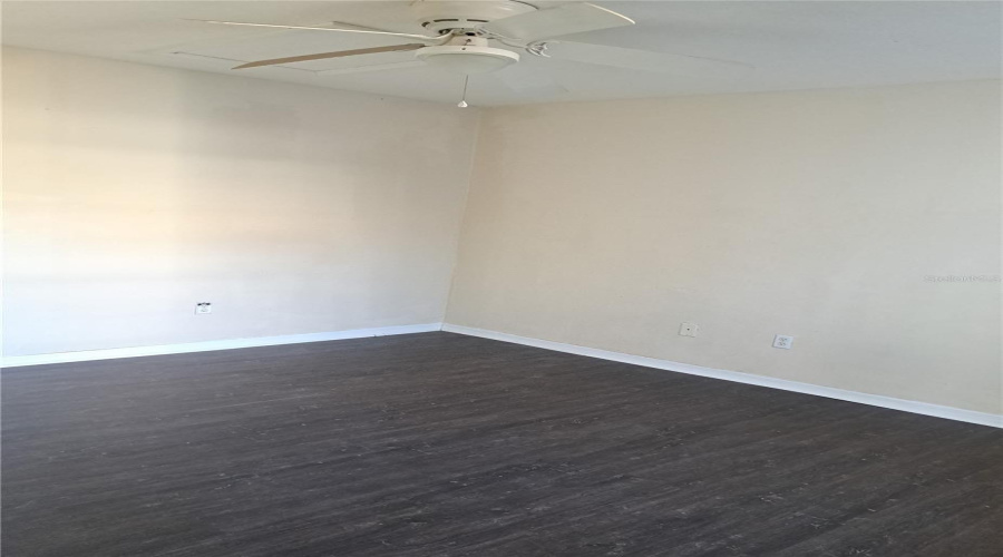 Davenport, Florida 33897, 4 Bedroom Bedrooms, ,3 Bathroombathrooms,Residential,For Sale,Mango,0,Mfro6378834