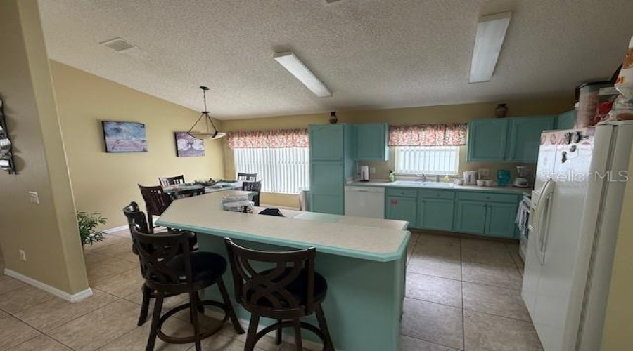 Kissimmee, Florida 34747, 5 Bedroom Bedrooms, ,4 Bathroombathrooms,Residential,For Sale,Indian Creek,0,Mfro6395293