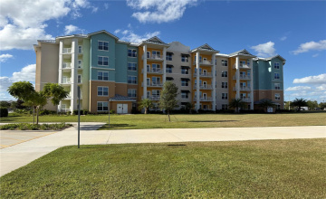 Kissimmee, Florida 34747, 2 Bedroom Bedrooms, ,2 Bathroombathrooms,Residential,For Sale,Sunset Walk,0,Mfrs5137379