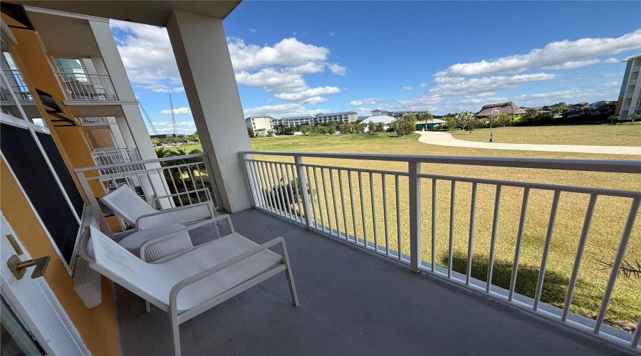 Kissimmee, Florida 34747, 2 Bedroom Bedrooms, ,2 Bathroombathrooms,Residential,For Sale,Sunset Walk,0,Mfrs5137379