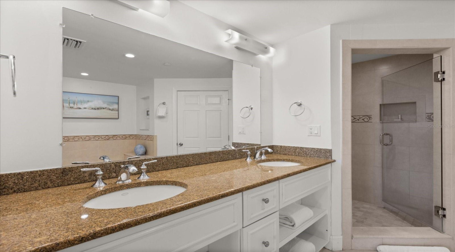 Reunion, Florida 34747, 2 Bedroom Bedrooms, ,2 Bathroombathrooms,Residential,For Sale,Gathering,0,Mfro6380965