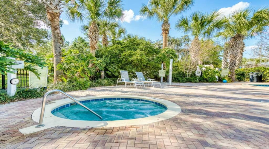 Davenport, Florida 33897, 3 Bedroom Bedrooms, ,2 Bathroombathrooms,Residential,For Sale,Gran Bahama,0,Mfro6371140