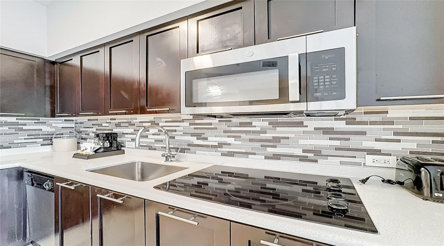 Kissimmee, Florida 34747, 2 Bedroom Bedrooms, ,2 Bathroombathrooms,Residential,For Sale,Celebration,0,Mfro6279113