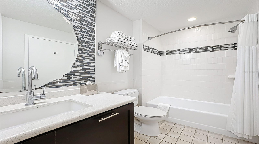 Kissimmee, Florida 34747, 2 Bedroom Bedrooms, ,2 Bathroombathrooms,Residential,For Sale,Celebration,0,Mfro6279113