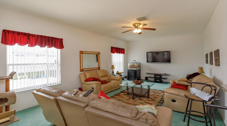 Davenport, Florida 33897, 5 Bedroom Bedrooms, ,4 Bathroombathrooms,Residential,For Sale,Ballyshannon,0,Mfro6309913