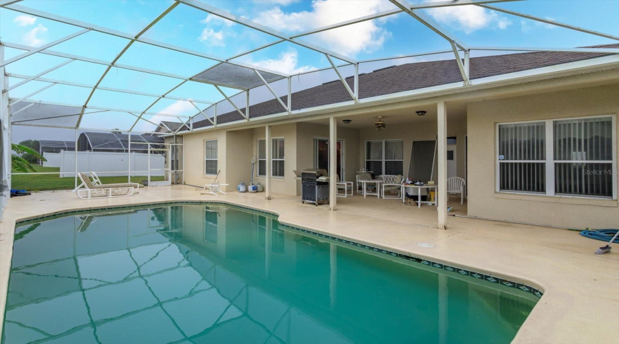 Davenport, Florida 33897, 5 Bedroom Bedrooms, ,4 Bathroombathrooms,Residential,For Sale,Ballyshannon,0,Mfro6309913