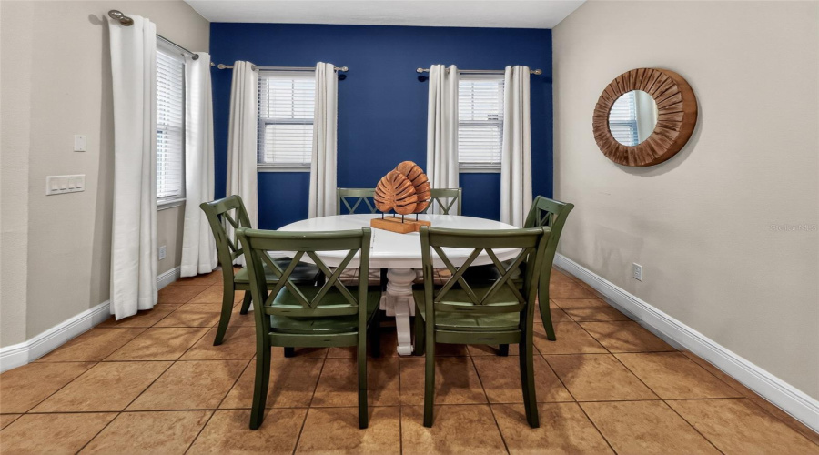 Kissimmee, Florida 34747, 2 Bedroom Bedrooms, ,2 Bathroombathrooms,Residential,For Sale,Dreamsicle,0,Mfro6387518