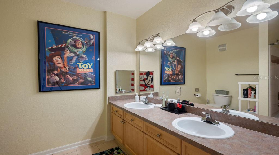 Davenport, Florida 33896, 3 Bedroom Bedrooms, ,2 Bathroombathrooms,Residential,For Sale,Terrace Ridge,0,Mfro6372287