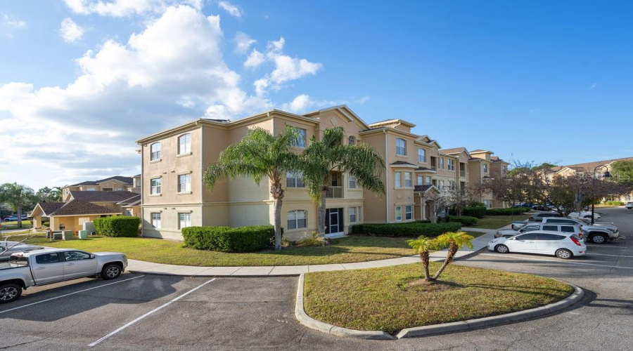 Davenport, Florida 33896, 3 Bedroom Bedrooms, ,2 Bathroombathrooms,Residential,For Sale,Terrace Ridge,0,Mfro6372287