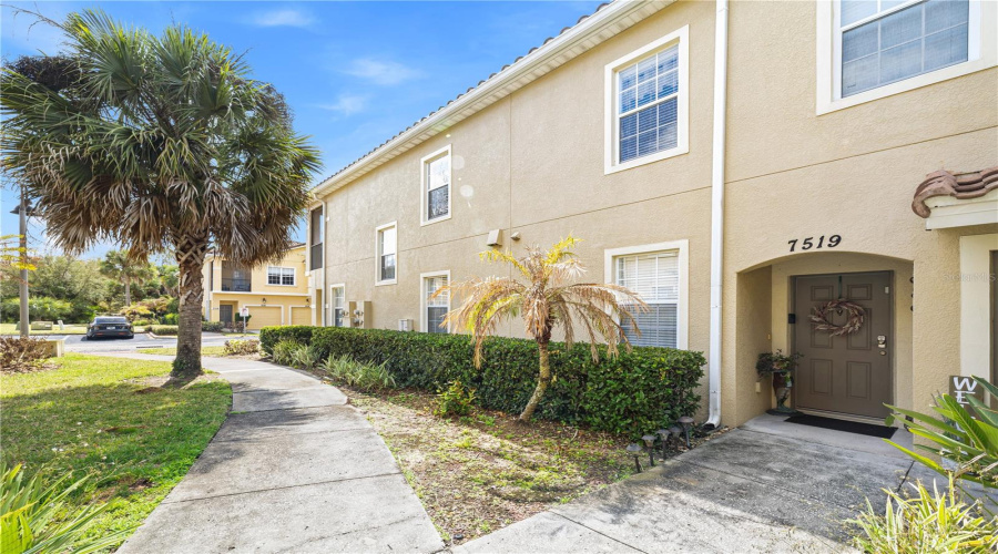 Kissimmee, Florida 34747, 3 Bedroom Bedrooms, ,2 Bathroombathrooms,Residential,For Sale,Bliss,0,Mfro6388497