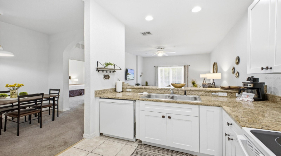 Davenport, Florida 33897, 3 Bedroom Bedrooms, ,2 Bathroombathrooms,Residential,For Sale,Andros Avenue,0,Mfro6402539
