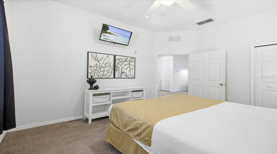 Davenport, Florida 33897, 3 Bedroom Bedrooms, ,2 Bathroombathrooms,Residential,For Sale,Andros Avenue,0,Mfro6402539
