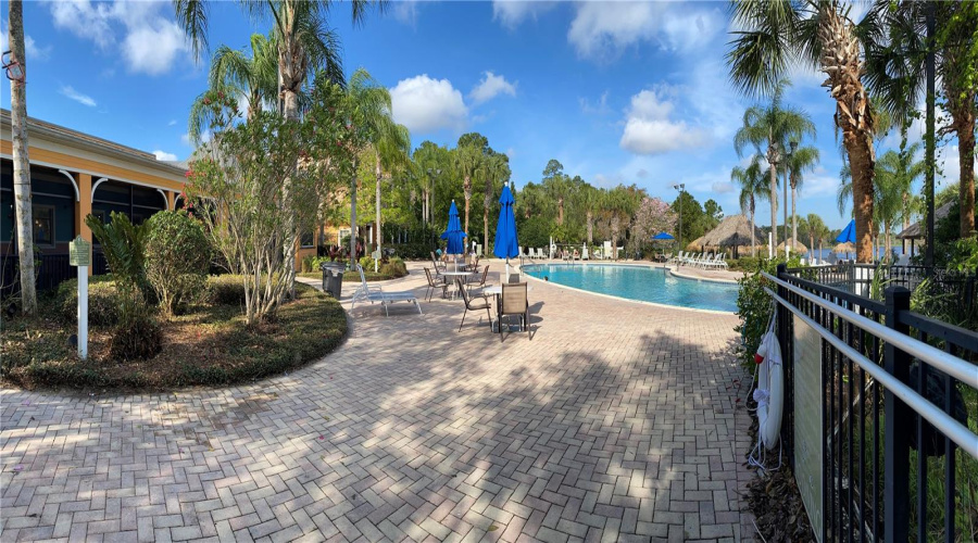 Pool At Sand Beach, Tiki Bar And Lake!