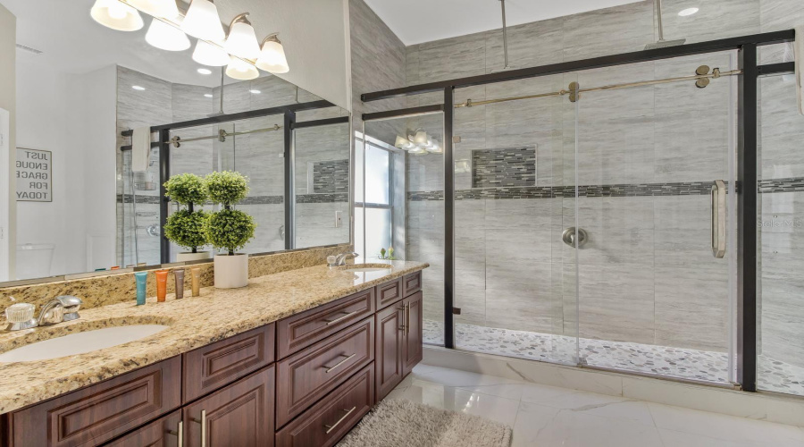 Davenport, Florida 33897, 4 Bedroom Bedrooms, ,3 Bathroombathrooms,Residential,For Sale,Cork,0,Mfro6420578