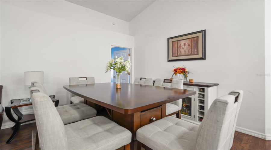 Davenport, Florida 33897, 4 Bedroom Bedrooms, ,2 Bathroombathrooms,Residential,For Sale,Pine Cone,0,Mfrs5151781