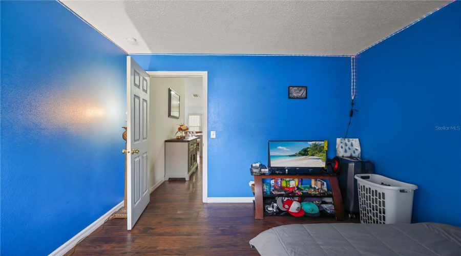 Davenport, Florida 33897, 4 Bedroom Bedrooms, ,2 Bathroombathrooms,Residential,For Sale,Pine Cone,0,Mfrs5151781