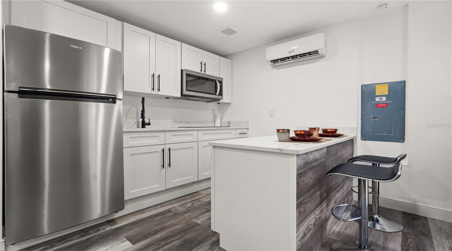 Kitchen Annex