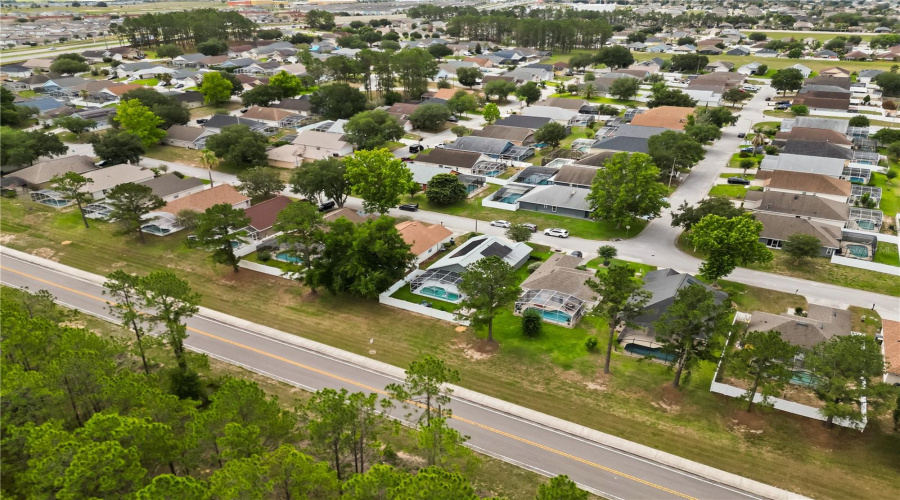 Davenport, Florida 33897, 4 Bedroom Bedrooms, ,2 Bathroombathrooms,Residential,For Sale,Pine Cone,0,Mfrs5151781