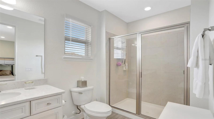 Kissimmee, Florida 34747, 4 Bedroom Bedrooms, ,4 Bathroombathrooms,Residential,For Sale,Lost Shaker,0,Mfro6345811