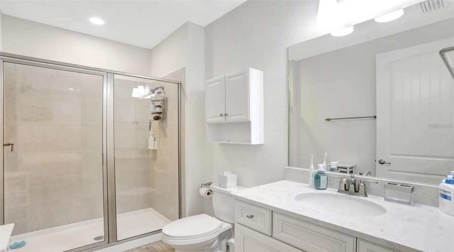 Kissimmee, Florida 34747, 4 Bedroom Bedrooms, ,4 Bathroombathrooms,Residential,For Sale,Lost Shaker,0,Mfro6345811