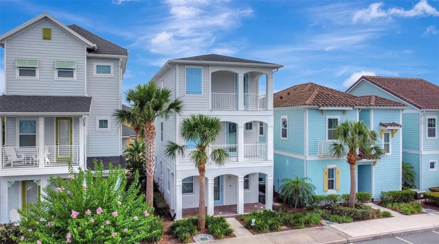 Kissimmee, Florida 34747, 4 Bedroom Bedrooms, ,4 Bathroombathrooms,Residential,For Sale,Lost Shaker,0,Mfro6345811