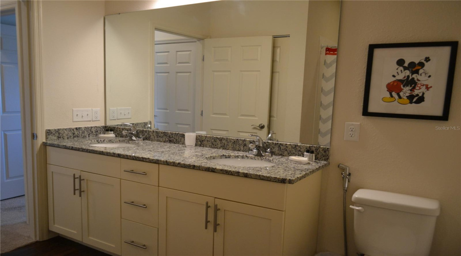 Kissimmee, Florida 34747, 3 Bedroom Bedrooms, ,2 Bathroombathrooms,Residential,For Sale,Cupid,0,Mfrs5153435