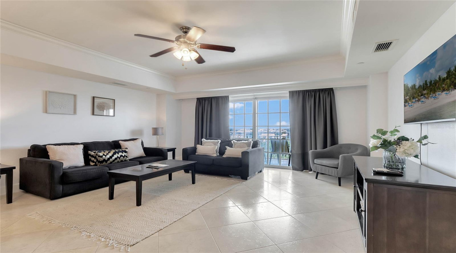 Kissimmee, Florida 34747, 2 Bedroom Bedrooms, ,2 Bathroombathrooms,Residential,For Sale,Gathering,0,Mfro6426460