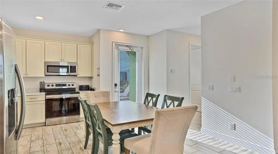 Kissimmee, Florida 34747, 4 Bedroom Bedrooms, ,4 Bathroombathrooms,Residential,For Sale,Salted Rim,0,Mfra4695024
