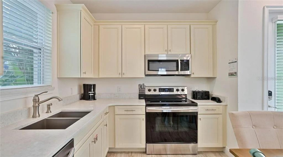 Kissimmee, Florida 34747, 4 Bedroom Bedrooms, ,4 Bathroombathrooms,Residential,For Sale,Salted Rim,0,Mfra4695024