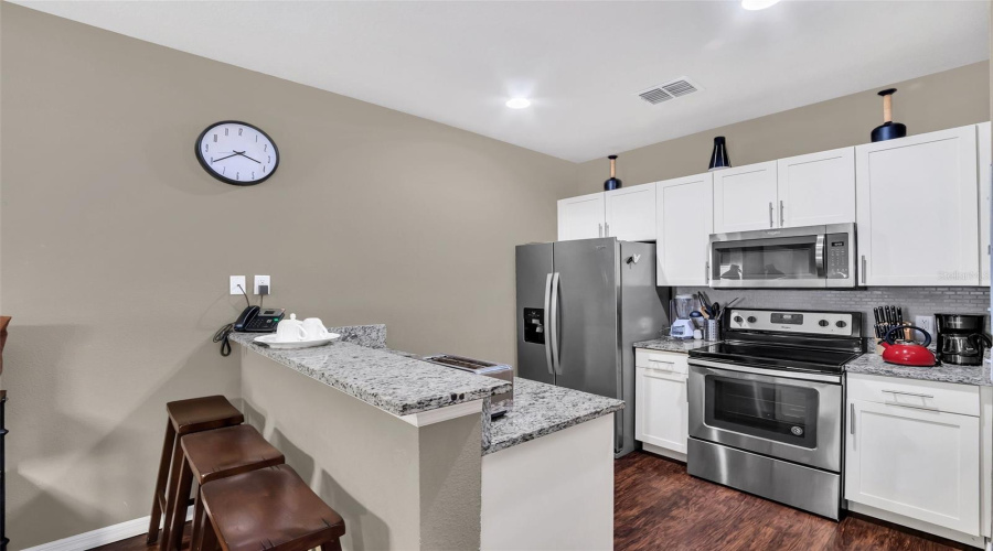Kissimmee, Florida 34747, 3 Bedroom Bedrooms, ,2 Bathroombathrooms,Residential,For Sale,Shine,0,Mfro6375125