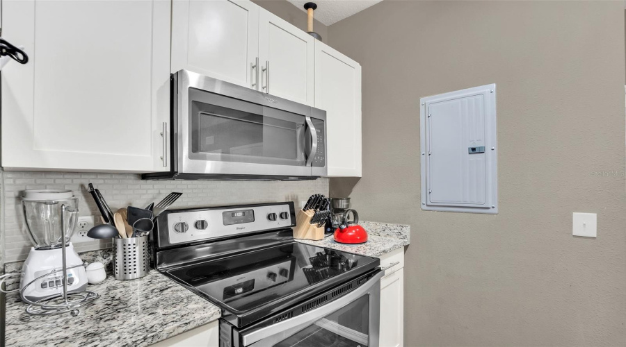 Kissimmee, Florida 34747, 3 Bedroom Bedrooms, ,2 Bathroombathrooms,Residential,For Sale,Shine,0,Mfro6375125
